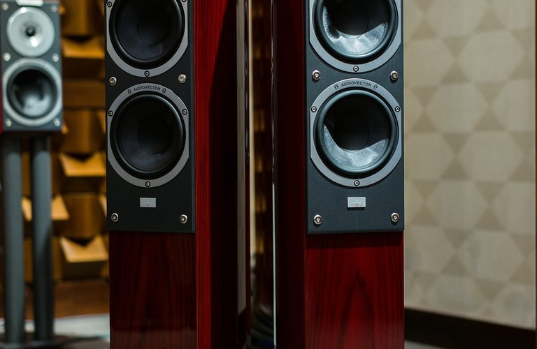 音楽とビデオを楽しむ新しい方法を提案！パソコン音が出ないトラブルを解決します | 千葉県千葉市のパソコン修理ならいろはパソコンサポート